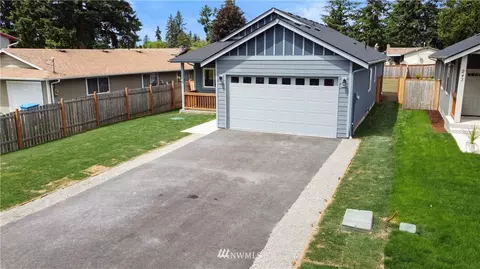 239 171st St E, Spanaway, WA 98387 photo 4