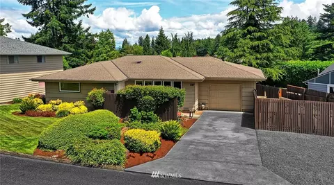 337 View Ridge Dr, Everett, WA 98203 photo 1