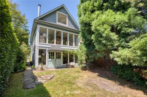 4112 Eastern Ave N, Seattle, WA 98103 photo 32