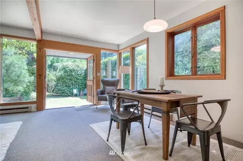 4112 Eastern Ave N, Seattle, WA 98103 photo 23