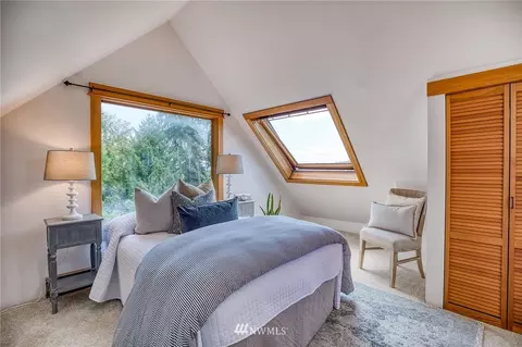 4112 Eastern Ave N, Seattle, WA 98103 photo 18