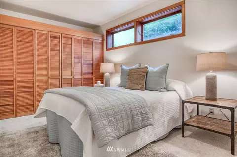 4112 Eastern Ave N, Seattle, WA 98103 photo 29