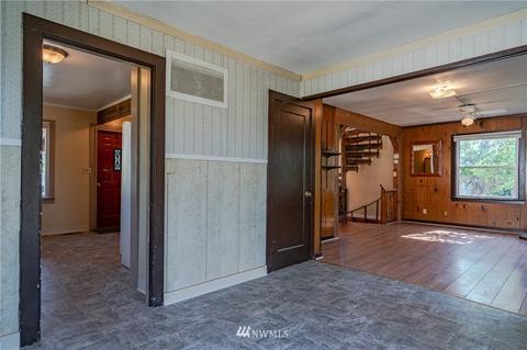 112 Grape Ave E, Omak, WA 98841 photo 8