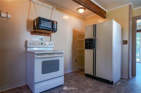 112 Grape Ave E, Omak, WA 98841 photo 10
