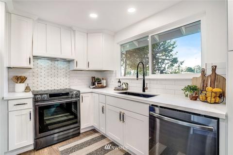 8804 NE 187th St, Bothell, WA 98011 photo 14