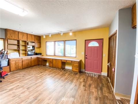 1815 33rd Ave, Longview, WA 98632 photo 4