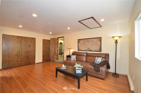 313 166th Pl SE, Bothell, WA 98012 photo 15