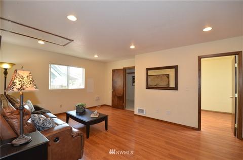 313 166th Pl SE, Bothell, WA 98012 photo 16