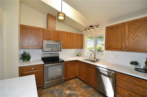 313 166th Pl SE, Bothell, WA 98012 photo 9