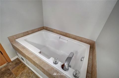 4822 204th Street Ct E, Spanaway, WA 98387 photo 30