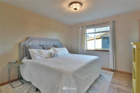 9731 28th Dr SE, Everett, WA 98208 photo 11