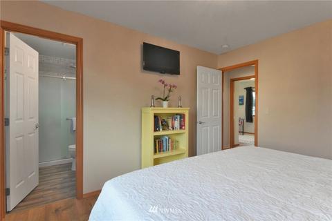 9731 28th Dr SE, Everett, WA 98208 photo 13