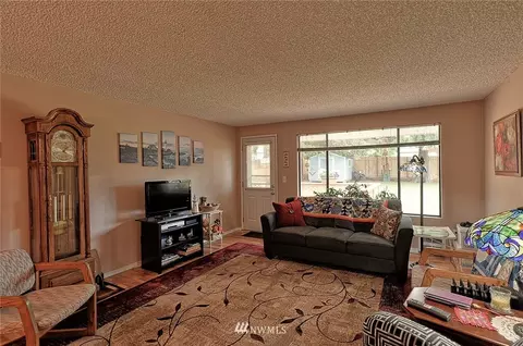 6608 Olympic Dr, Everett, WA 98203 photo 16