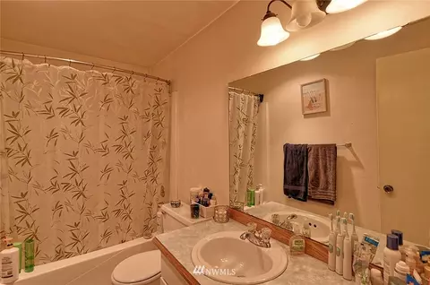 6608 Olympic Dr, Everett, WA 98203 photo 18