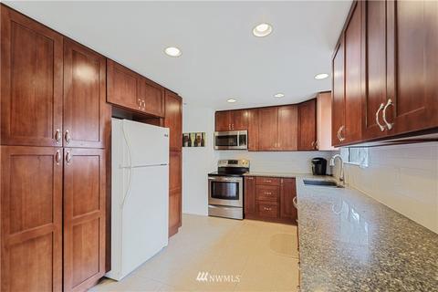 19910 Filbert Dr, Bothell, WA 98012 photo 5