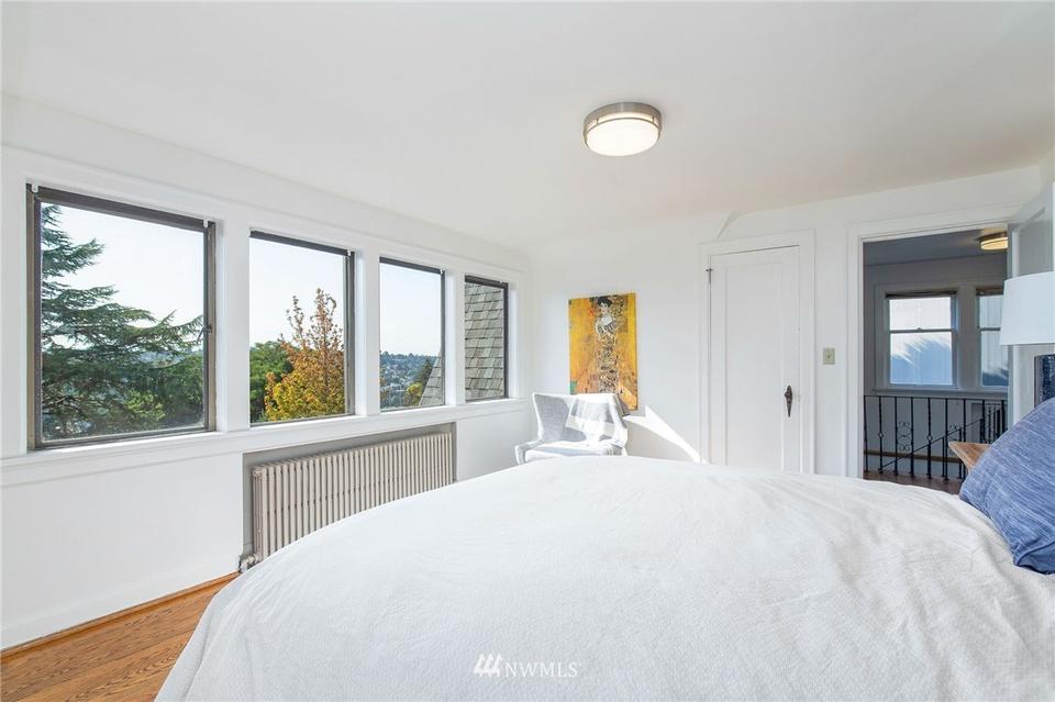  2516 12th Ave W, Seattle, WA 98119 photo 15