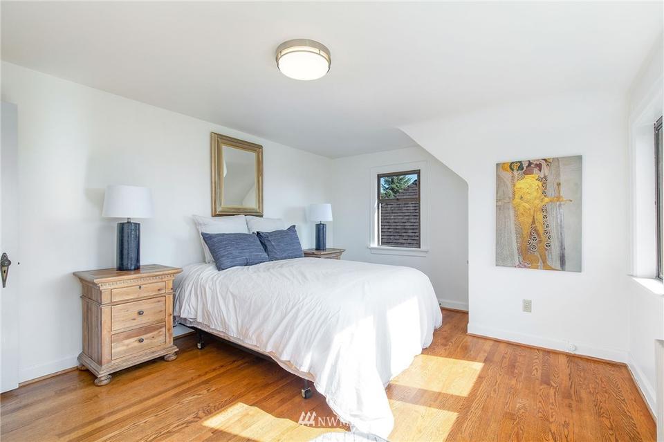  2516 12th Ave W, Seattle, WA 98119 photo 13