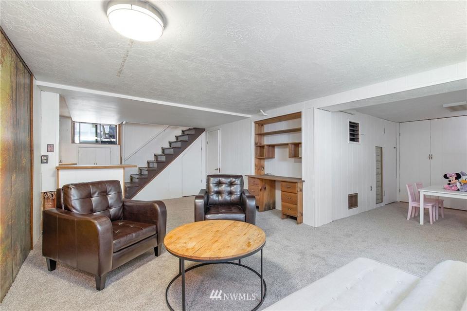  2516 12th Ave W, Seattle, WA 98119 photo 25