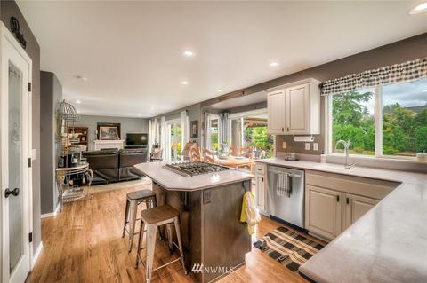 2872 Terry Ln, Enumclaw, WA 98022 photo 8