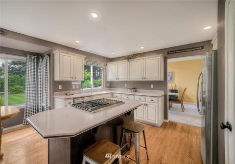 2872 Terry Ln, Enumclaw, WA 98022 photo 6