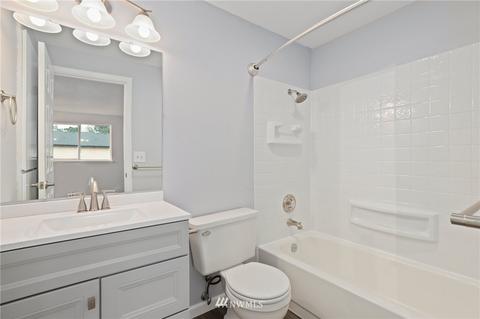 21521 4th Ave W #C22, Bothell, WA 98021 photo 22