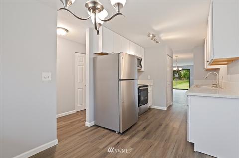 21521 4th Ave W #C22, Bothell, WA 98021 photo 10