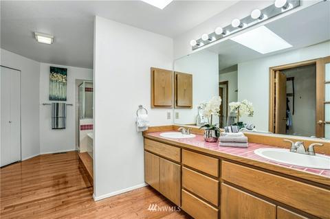 527 224th Pl SE, Bothell, WA 98021 photo 13