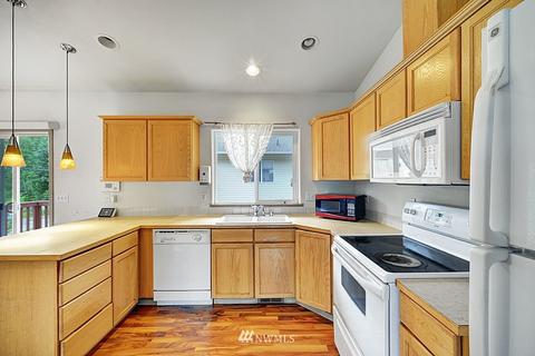12618 Alexander Rd, Everett, WA 98204 photo 5