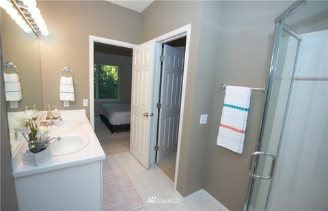 12122 171st Pl #D202, Bothell, WA 98011 photo 14