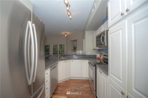 12122 171st Pl #D202, Bothell, WA 98011 photo 7