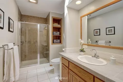 10818 NE 182nd Ct, Bothell, WA 98011 photo 16