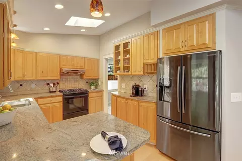 10818 NE 182nd Ct, Bothell, WA 98011 photo 7
