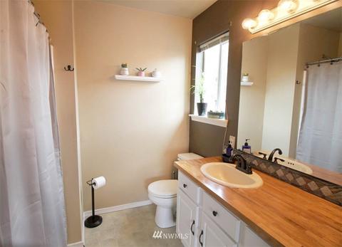 2027 Jensen St, Enumclaw, WA 98022 photo 10