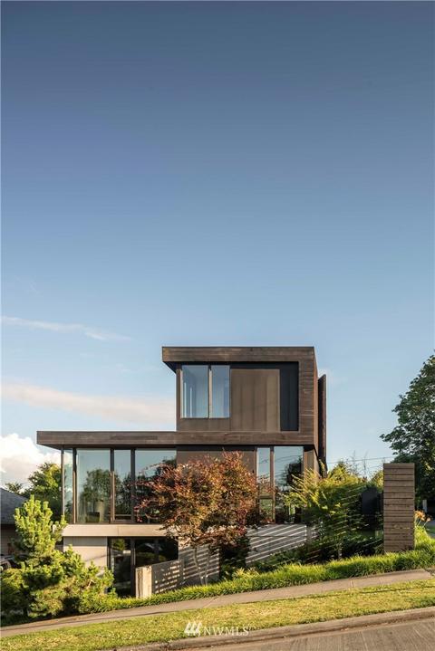 1012 26th Ave E, Seattle, WA 98112 photo 2