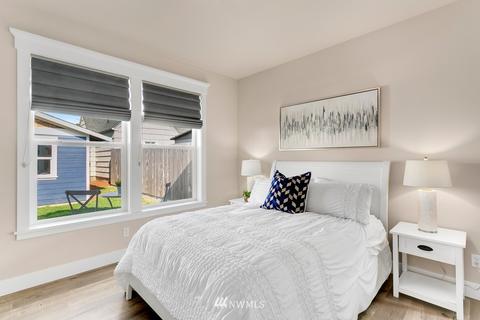 1820 Rockefeller Ave, Everett, WA 98201 photo 9