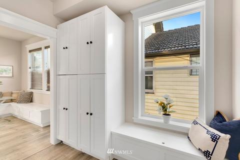 1820 Rockefeller Ave, Everett, WA 98201 photo 8
