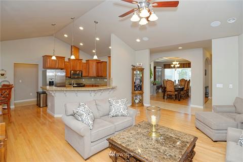 22515 58th Ave E, Spanaway, WA 98387 photo 6