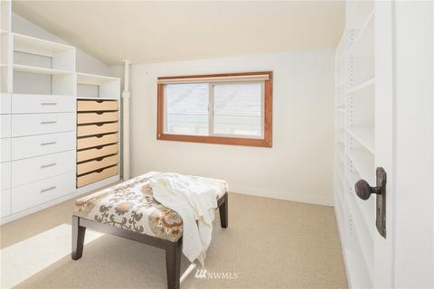 809 N 60th St, Seattle, WA 98103 photo 18
