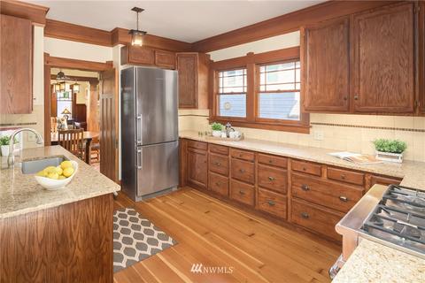 809 N 60th St, Seattle, WA 98103 photo 11