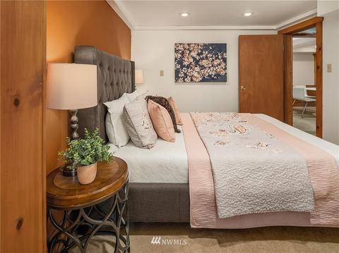 809 N 60th St, Seattle, WA 98103 photo 22