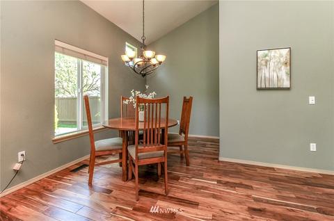 219 Kendall St NE, Orting, WA 98360 photo 11
