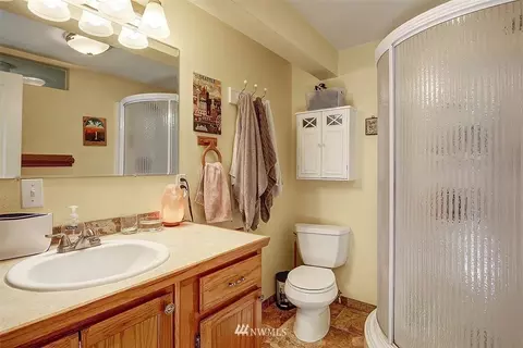 220 174th St SW, Bothell, WA 98012 photo 28