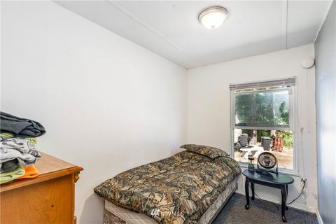 4506 249th St E, Spanaway, WA 98387 photo 16