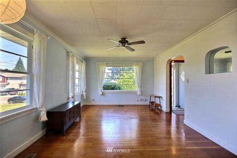 6408 Berkshire Dr SE, Everett, WA 98203 photo 9