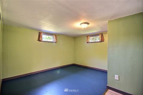 6408 Berkshire Dr SE, Everett, WA 98203 photo 22