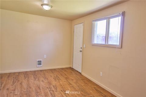 2606 Walnut St, Everett, WA 98201 photo 9