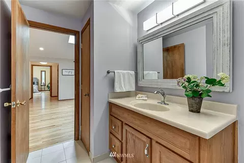 407 47th St SE, Everett, WA 98203 photo 29