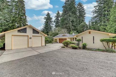 407 47th St SE, Everett, WA 98203 photo 1