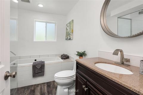 302 225th Pl SW, Bothell, WA 98021 photo 16