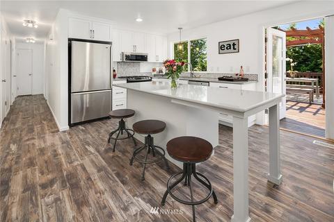 302 225th Pl SW, Bothell, WA 98021 photo 5